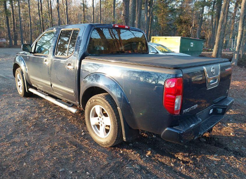 Photo 3 of 2006 Nissan Frontier LE (VIN 1N6AD07U86C440991)