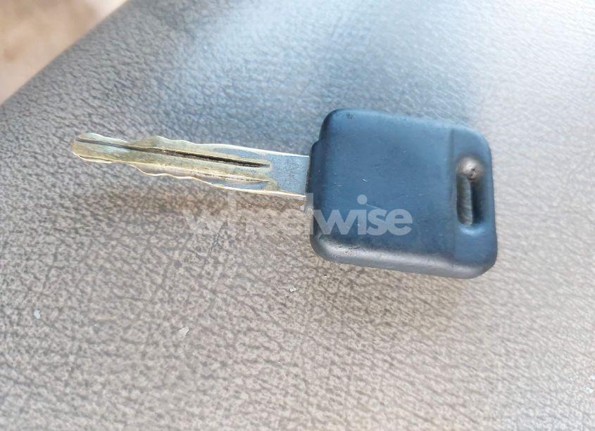 Photo 11 of 2005 Nissan Frontier LE (VIN 1N6AD07UX5C436648)