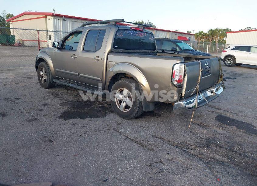 Photo 3 of 2005 Nissan Frontier LE (VIN 1N6AD07UX5C436648)