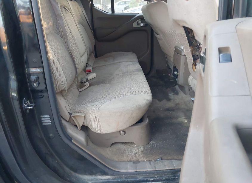 Photo 8 of 2006 Nissan Frontier SE (VIN 1N6AD07UX6C432956)