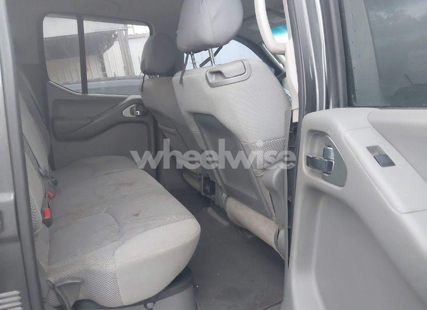 Photo 8 of 2009 Nissan Frontier SE (VIN 1N6AD07UX9C423081)