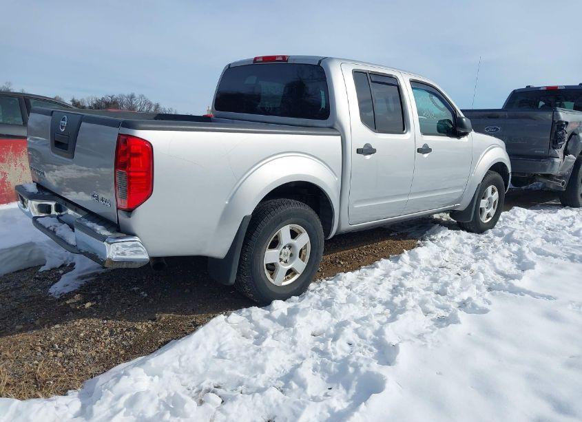 Photo 4 of 2005 Nissan Frontier SE (VIN 1N6AD07W15C432974)