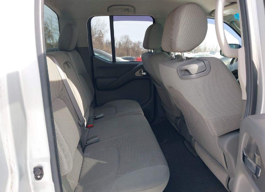 Photo 8 of 2005 Nissan Frontier SE (VIN 1N6AD07W15C432974)