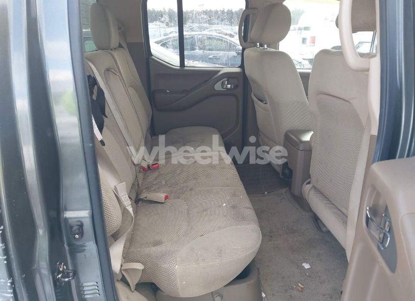 Photo 8 of 2005 Nissan Frontier SE (VIN 1N6AD07W25C451923)