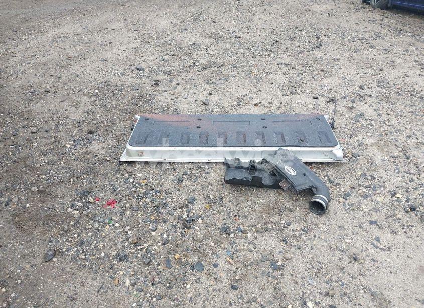 Photo 12 of 2005 Nissan Frontier SE (VIN 1N6AD07W25C462629)