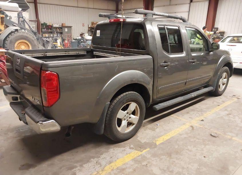 Photo 4 of 2006 Nissan Frontier LE (VIN 1N6AD07W26C472353)