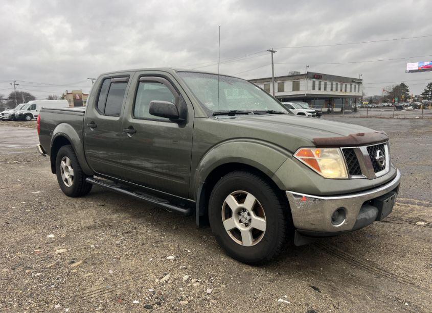 2005 Nissan Frontier SE (VIN 1N6AD07W35C400561) main photo