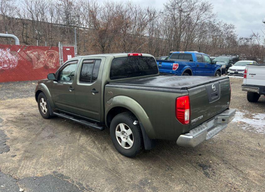 Photo 3 of 2005 Nissan Frontier SE (VIN 1N6AD07W35C400561)