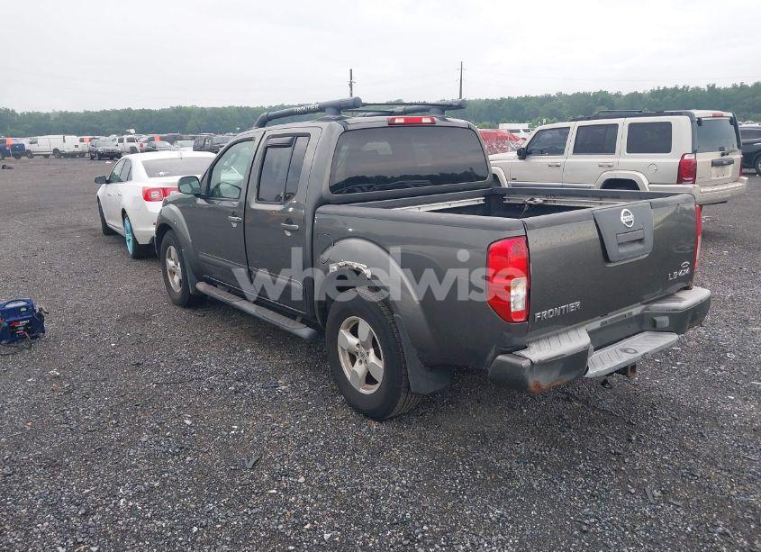 Photo 3 of 2005 Nissan Frontier LE (VIN 1N6AD07W45C456623)