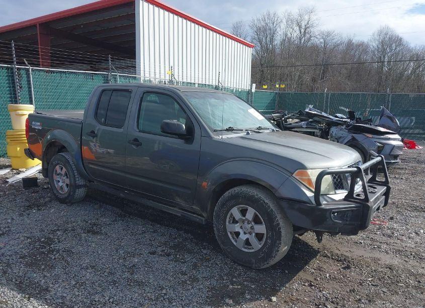 2005 Nissan Frontier NISMO OFF ROAD (VIN 1N6AD07W55C432590) main photo