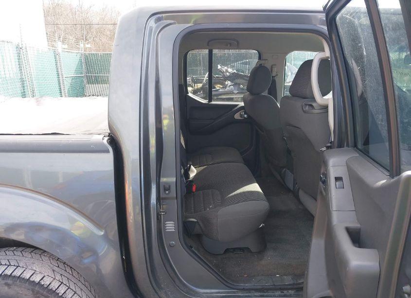 Photo 8 of 2005 Nissan Frontier NISMO OFF ROAD (VIN 1N6AD07W55C432590)