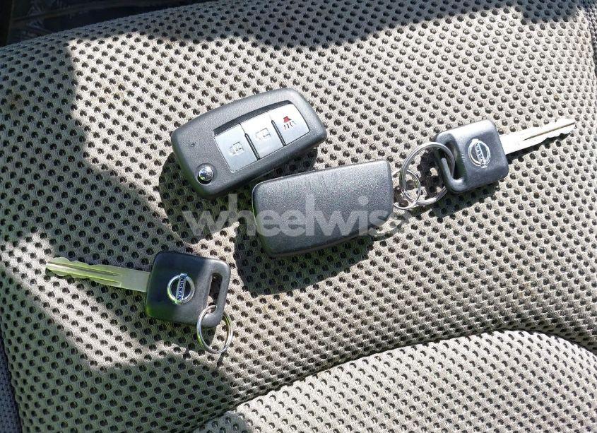 Photo 11 of 2005 Nissan Frontier SE (VIN 1N6AD07W75C404595)