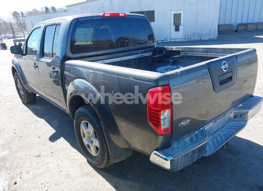 Photo 3 of 2005 Nissan Frontier SE (VIN 1N6AD07W75C416892)