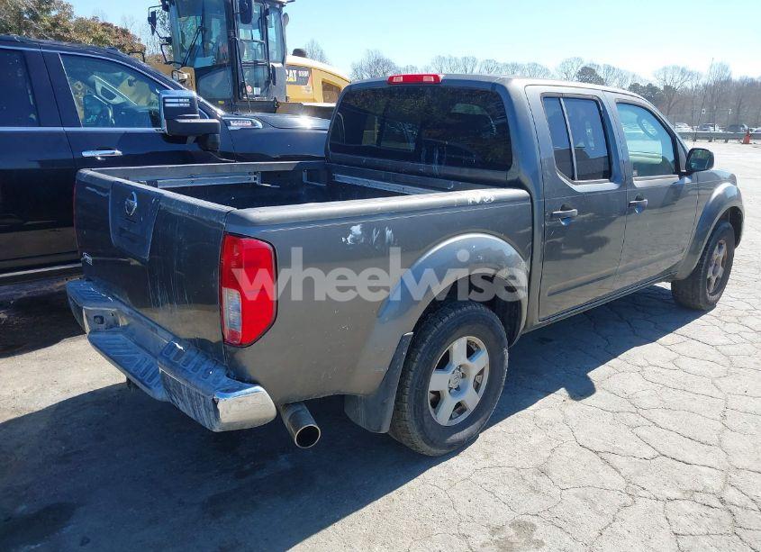 Photo 4 of 2005 Nissan Frontier SE (VIN 1N6AD07W75C416892)