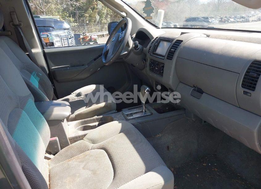 Photo 5 of 2005 Nissan Frontier SE (VIN 1N6AD07W75C416892)