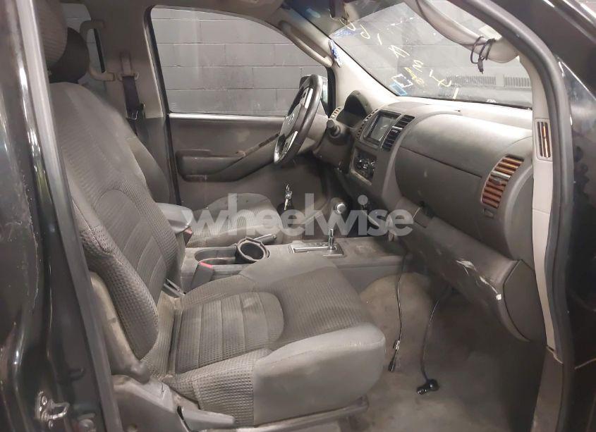 Photo 5 of 2005 Nissan Frontier NISMO OFF ROAD (VIN 1N6AD07W75C422336)