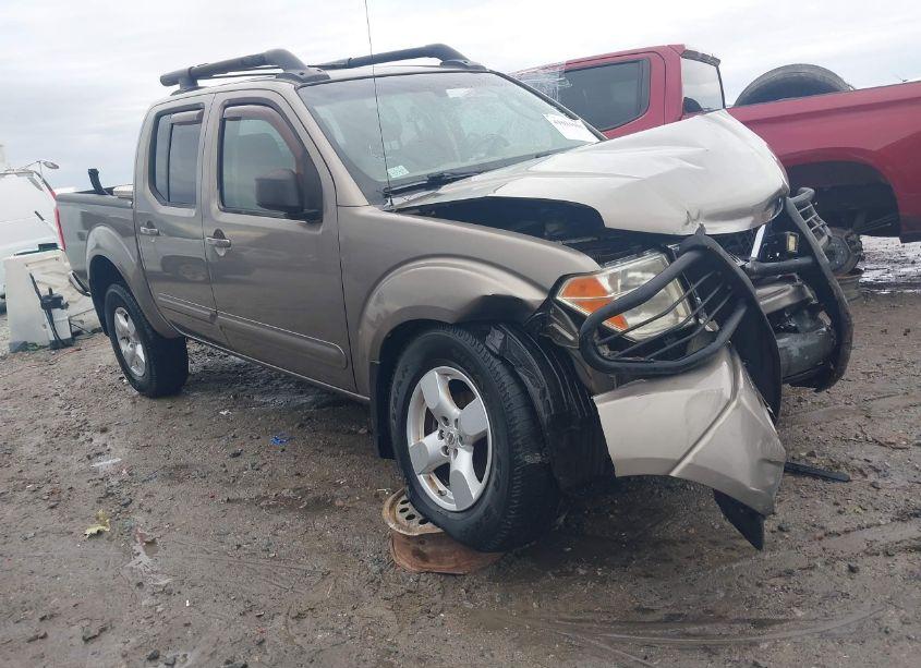 2005 Nissan Frontier LE (VIN 1N6AD07W75C464750) main photo