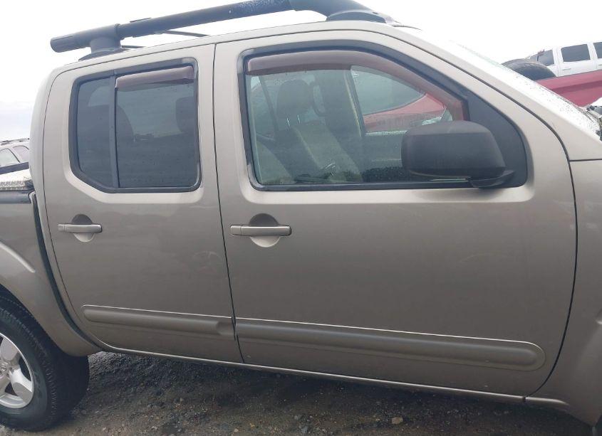 Photo 13 of 2005 Nissan Frontier LE (VIN 1N6AD07W75C464750)