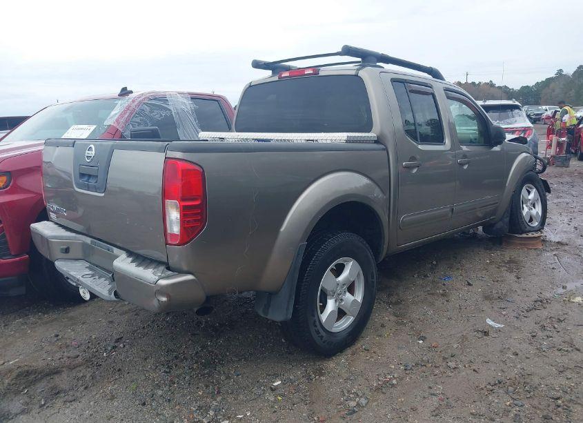 Photo 4 of 2005 Nissan Frontier LE (VIN 1N6AD07W75C464750)