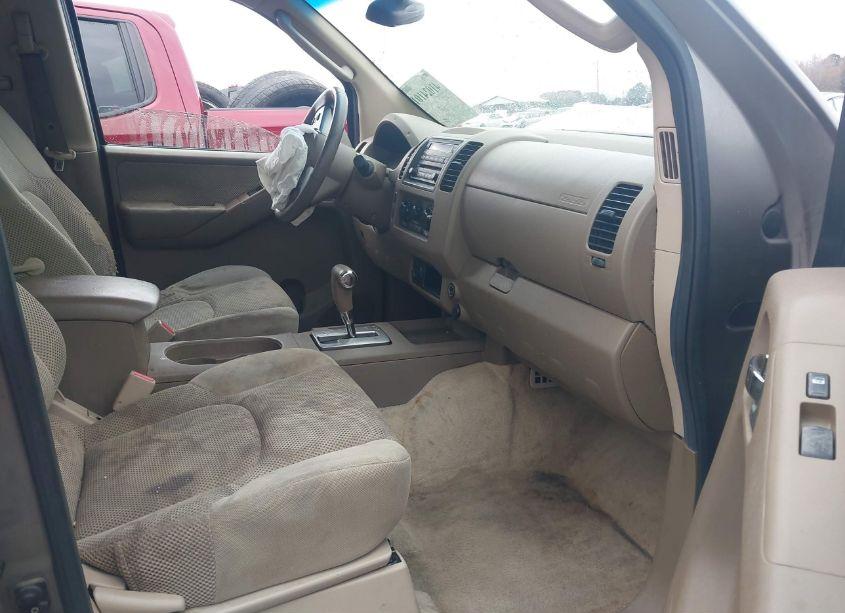 Photo 5 of 2005 Nissan Frontier LE (VIN 1N6AD07W75C464750)