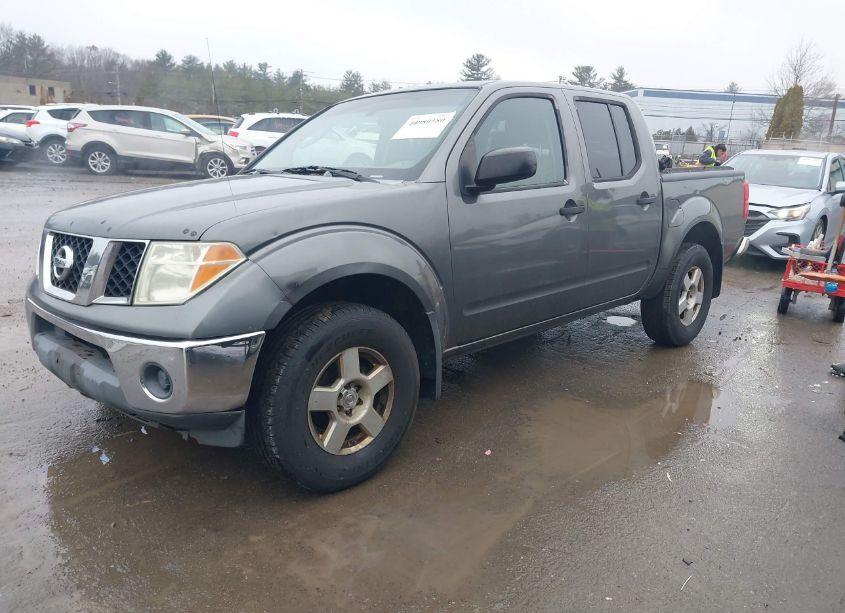 Photo 2 of 2005 Nissan Frontier SE (VIN 1N6AD07W85C418649)