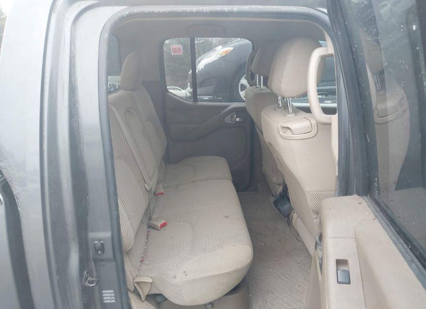 Photo 8 of 2005 Nissan Frontier SE (VIN 1N6AD07W85C418649)