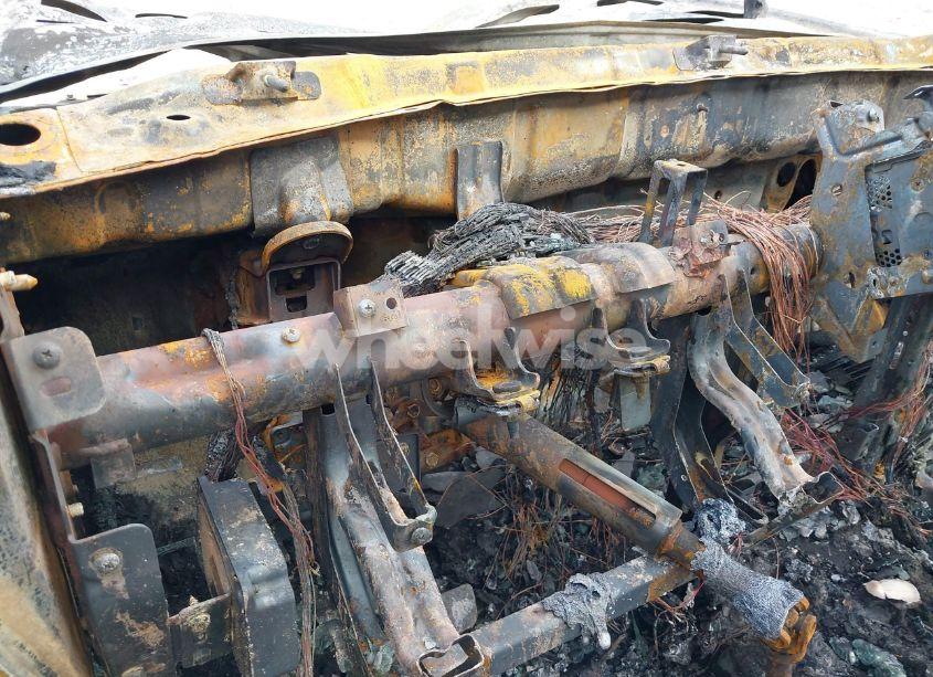 Photo 7 of 2005 Nissan Frontier NISMO OFF ROAD (VIN 1N6AD07W95C401763)