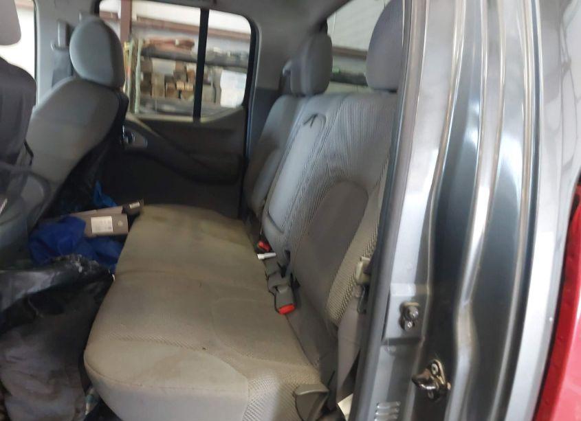 Photo 8 of 2005 Nissan Frontier SE (VIN 1N6AD07W95C463048)