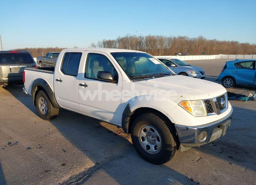2007 Nissan Frontier SE (VIN 1N6AD07WX7C401306) main photo
