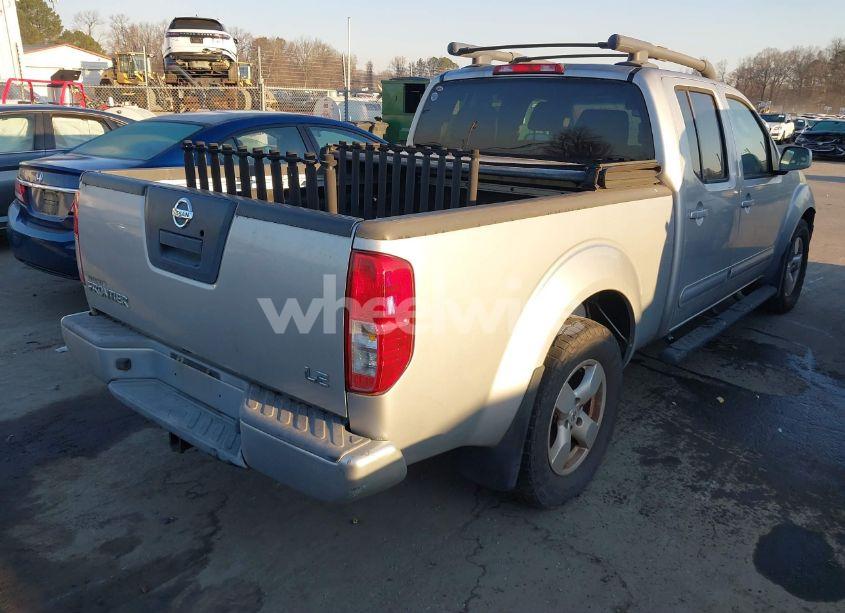 Photo 4 of 2008 Nissan Frontier LE (VIN 1N6AD09U58C407382)