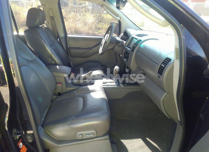 Photo 5 of 2008 Nissan Frontier LE (VIN 1N6AD09U88C417243)