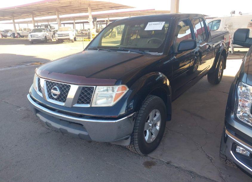 Photo 2 of 2007 Nissan Frontier SE (VIN 1N6AD09UX7C412575)