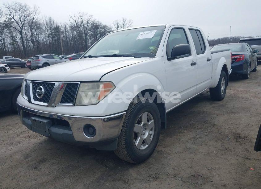 Photo 2 of 2008 Nissan Frontier SE (VIN 1N6AD09W08C401524)