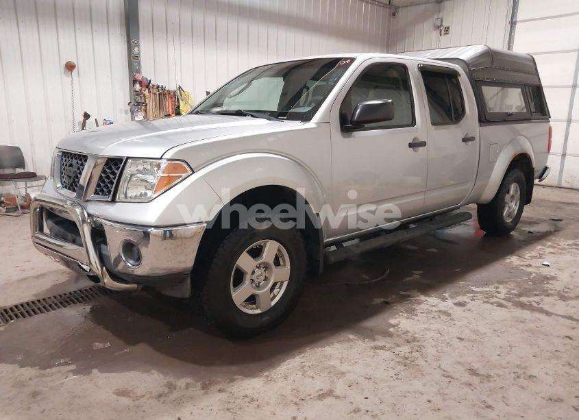 Photo 2 of 2008 Nissan Frontier SE (VIN 1N6AD09W08C426374)