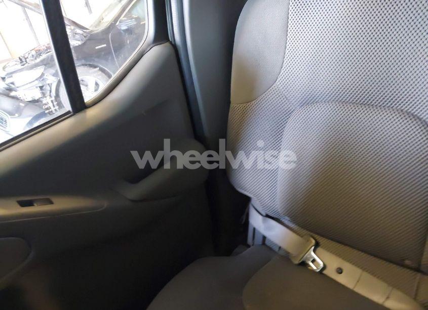 Photo 8 of 2008 Nissan Frontier SE (VIN 1N6AD09W08C438606)