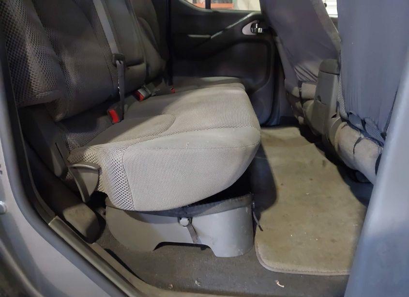 Photo 8 of 2007 Nissan Frontier SE (VIN 1N6AD09W67C423784)