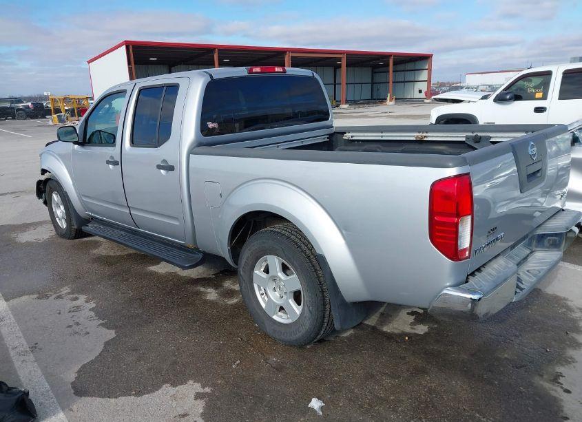 Photo 3 of 2007 Nissan Frontier SE (VIN 1N6AD09W77C412146)