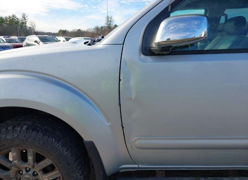 Photo 6 of 2009 Nissan Frontier LE (VIN 1N6AD09W89C400476)