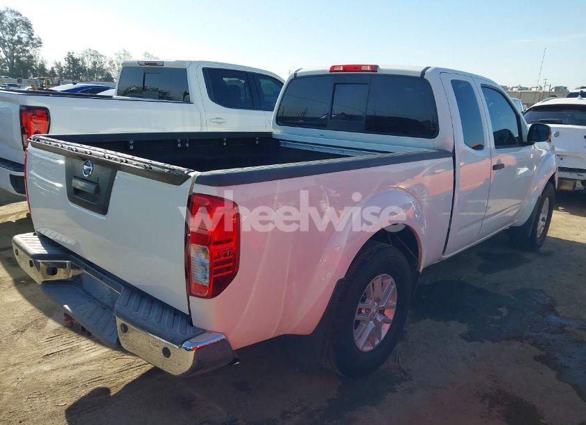 Photo 4 of 2018 Nissan Frontier SV (VIN 1N6AD0CU4JN750851)