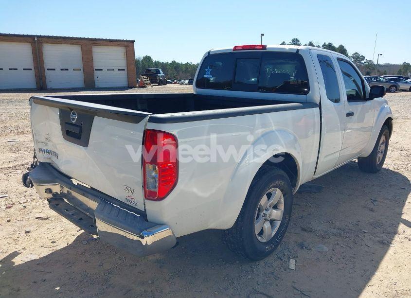 Photo 3 of 2013 Nissan Frontier SV (VIN 1N6AD0CU6DN732906)