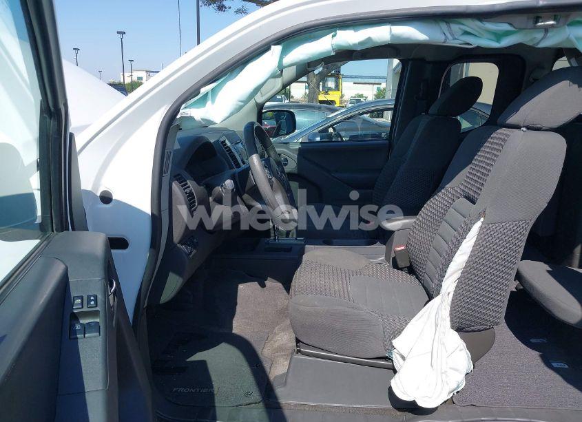 Photo 5 of 2018 Nissan Frontier SV (VIN 1N6AD0CU6JN719441)