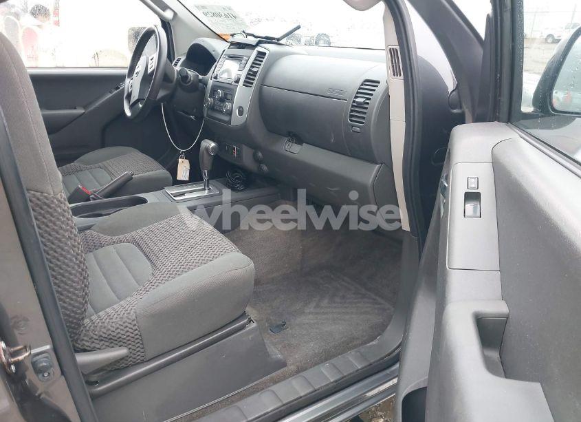 Photo 5 of 2016 Nissan Frontier DESERT RUNNER/SV (VIN 1N6AD0CU9GN737540)