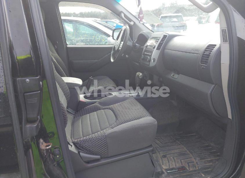 Photo 5 of 2013 Nissan Frontier SV (VIN 1N6AD0CW0DN761044)