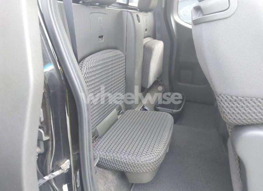 Photo 8 of 2013 Nissan Frontier SV (VIN 1N6AD0CW0DN761044)