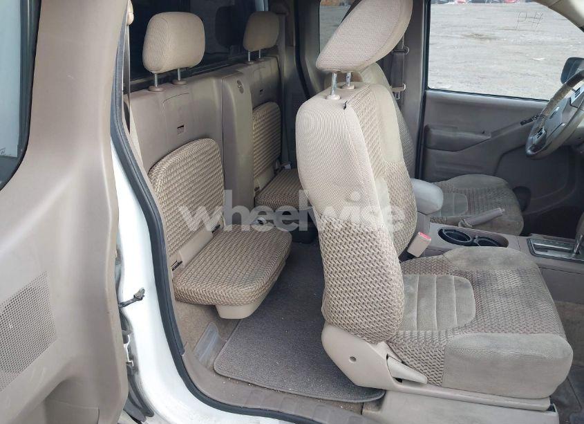 Photo 8 of 2016 Nissan Frontier SV (VIN 1N6AD0CW2GN734853)