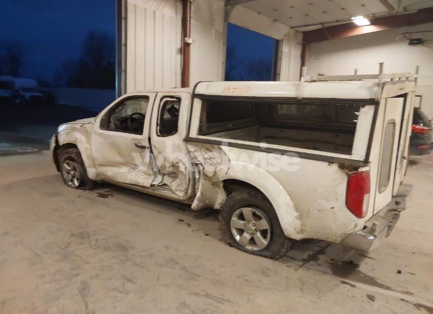 Photo 3 of 2013 Nissan Frontier PRO-4X/SV (VIN 1N6AD0CW5DN737449)