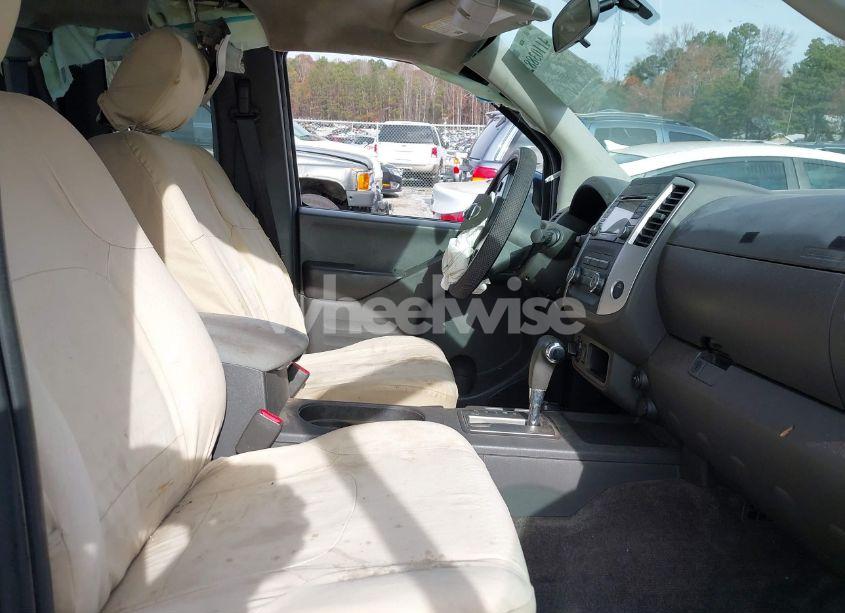 Photo 5 of 2017 Nissan Frontier SV (VIN 1N6AD0CW5HN769288)