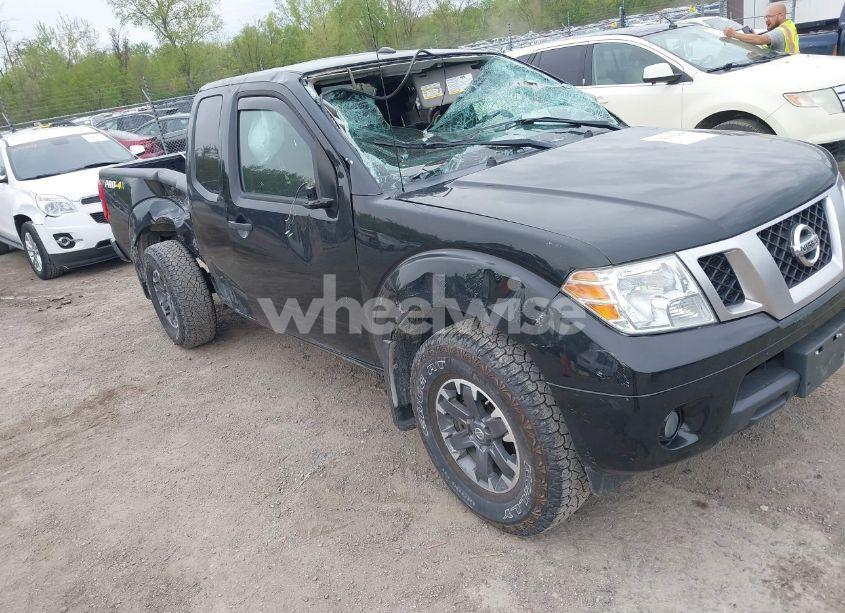 2019 Nissan Frontier PRO-4X/SV (VIN 1N6AD0CW6KN737280) main photo