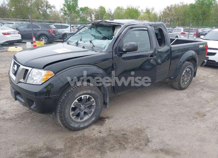 Photo 2 of 2019 Nissan Frontier PRO-4X/SV (VIN 1N6AD0CW6KN737280)