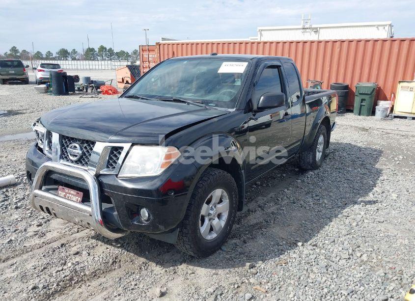 Photo 2 of 2013 Nissan Frontier SV (VIN 1N6AD0CW7DN712021)